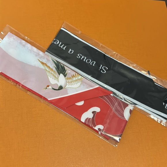 Silk Two Twilly Set - Picture 2 of 2